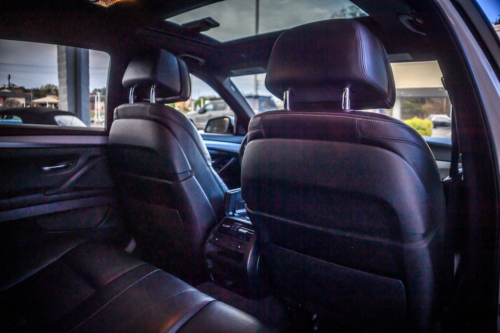 2016 BMW 5 Series 16 BMW 535i xDRIVE - M SPORT - NAV - BACKUP CAM - BLUETOOTH  - 22994313 - 39