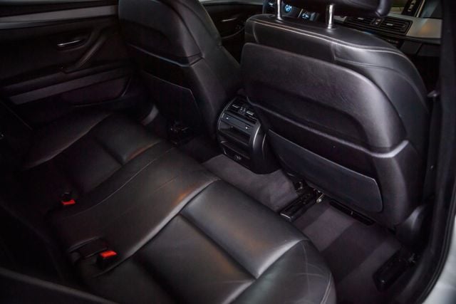 2016 BMW 5 Series 16 BMW 535i xDRIVE - M SPORT - NAV - BACKUP CAM - BLUETOOTH  - 22994313 - 44