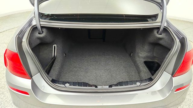 2016 BMW 5 Series 4dr Sdn 550i xDrive w/M Sport Package - 23091263 - 22