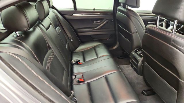 2016 BMW 5 Series 4dr Sdn 550i xDrive w/M Sport Package - 23091263 - 23