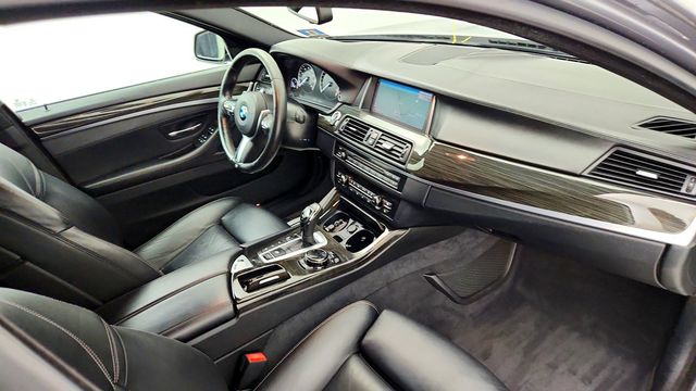 2016 BMW 5 Series 4dr Sdn 550i xDrive w/M Sport Package - 23091263 - 25