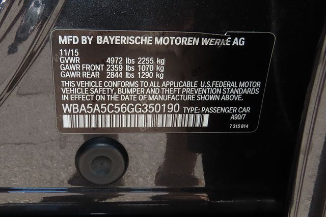 2016 BMW 5 Series 528i - 22393649 - 36