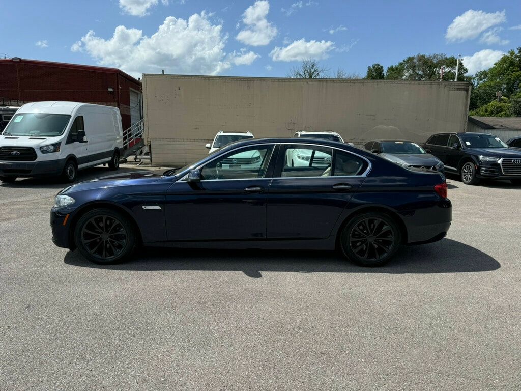 2016 BMW 5 Series 528i - 22884038 - 2