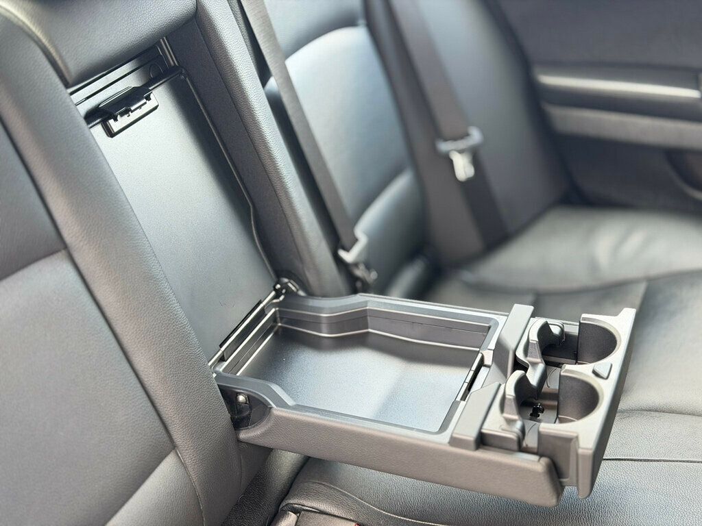 2016 BMW 5 Series 528i - 22957099 - 16