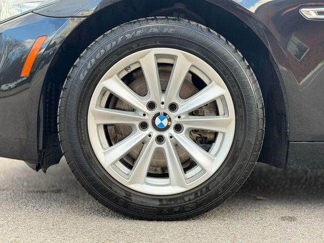 2016 BMW 5 Series 528i - 22957099 - 31