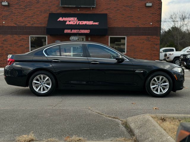 2016 BMW 5 Series 528i - 22957099 - 5