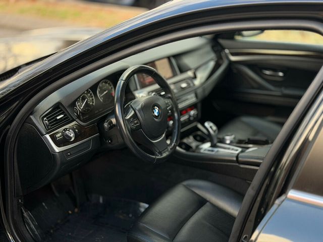 2016 BMW 5 Series 528i - 22957099 - 8