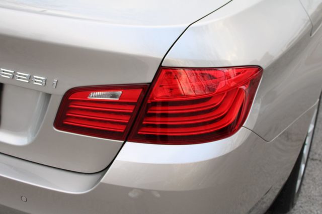 2016 BMW 5 Series 528i - 22966158 - 22