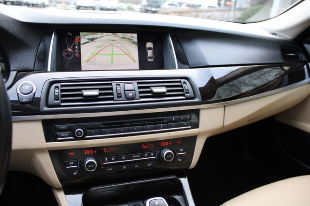 2016 BMW 5 Series 528i - 22966158 - 33