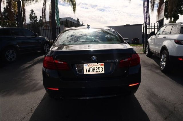 2016 BMW 5 Series 528i - 22984309 - 14