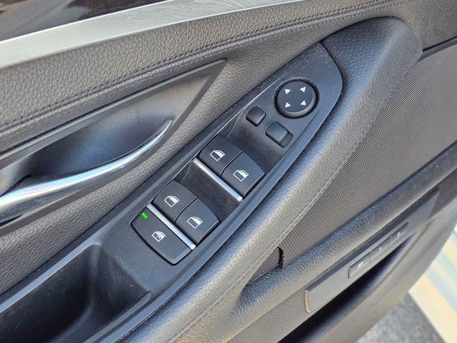 2016 BMW 5 Series 528i - 22998768 - 20