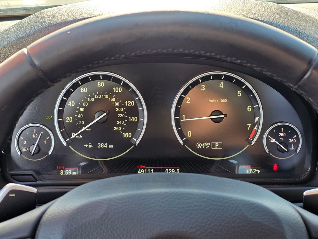 2016 BMW 5 Series 528i - 22998768 - 22