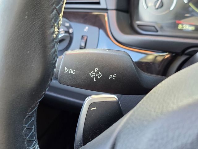 2016 BMW 5 Series 528i - 22998768 - 35