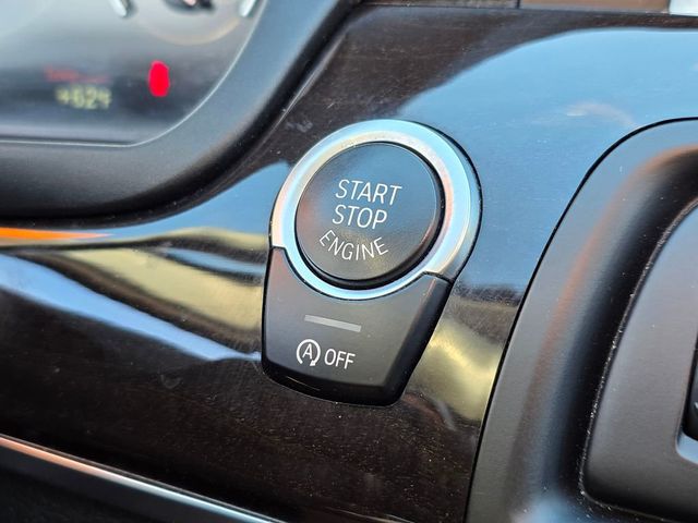 2016 BMW 5 Series 528i - 22998768 - 37