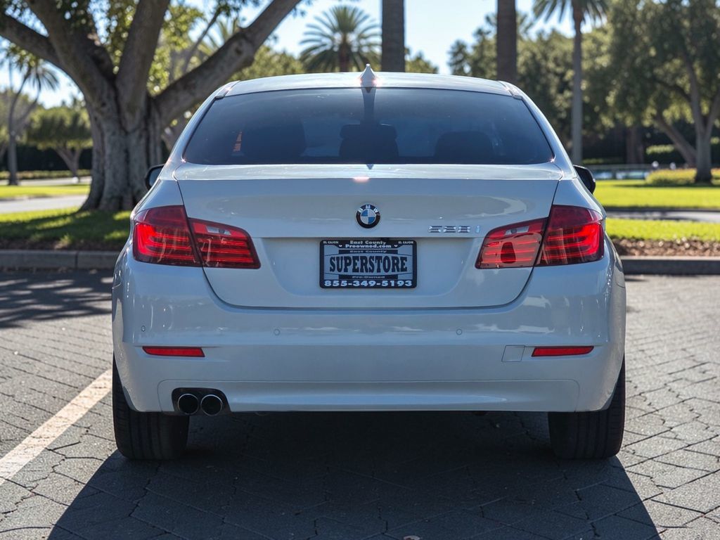 2016 BMW 5 Series 528i - 22998768 - 4