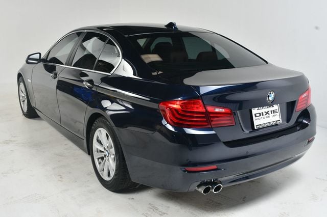 2016 BMW 5 Series 528i - 22974853 - 9
