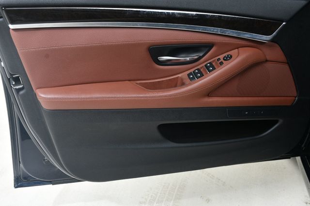 2016 BMW 5 Series 528i - 22974853 - 22