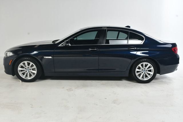 2016 BMW 5 Series 528i - 22974853 - 2