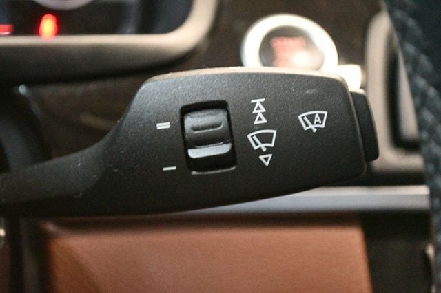 2016 BMW 5 Series 528i - 22974853 - 65