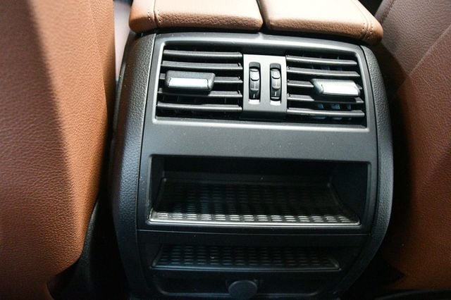 2016 BMW 5 Series 528i - 22974853 - 69