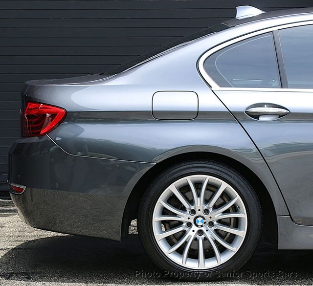 2016 BMW 5 Series 528i - 23043695 - 15
