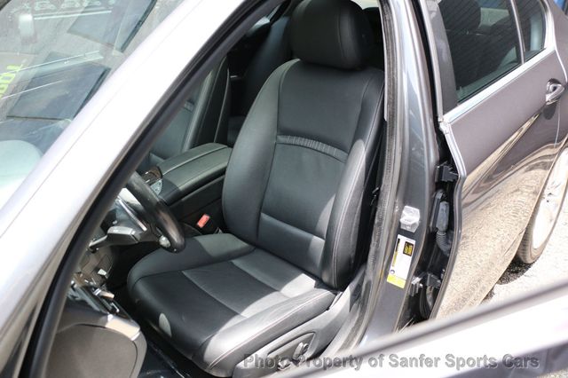 2016 BMW 5 Series 528i - 23043695 - 25