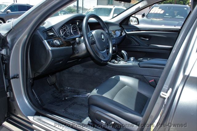 2016 BMW 5 Series 528i - 23059186 - 16