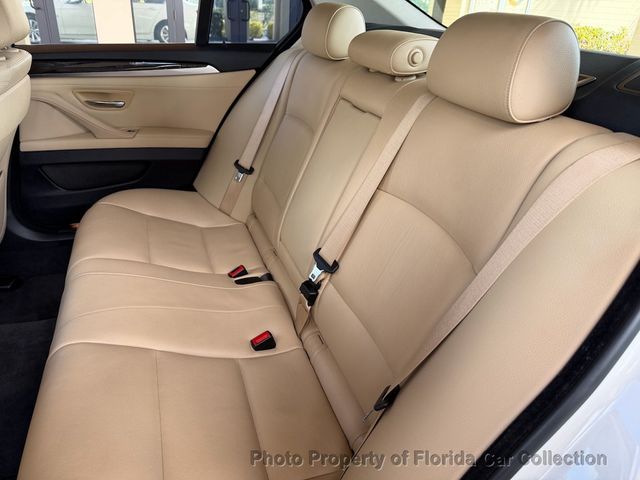 2016 BMW 5 Series 528i Premium Sedan - 22986402 - 9