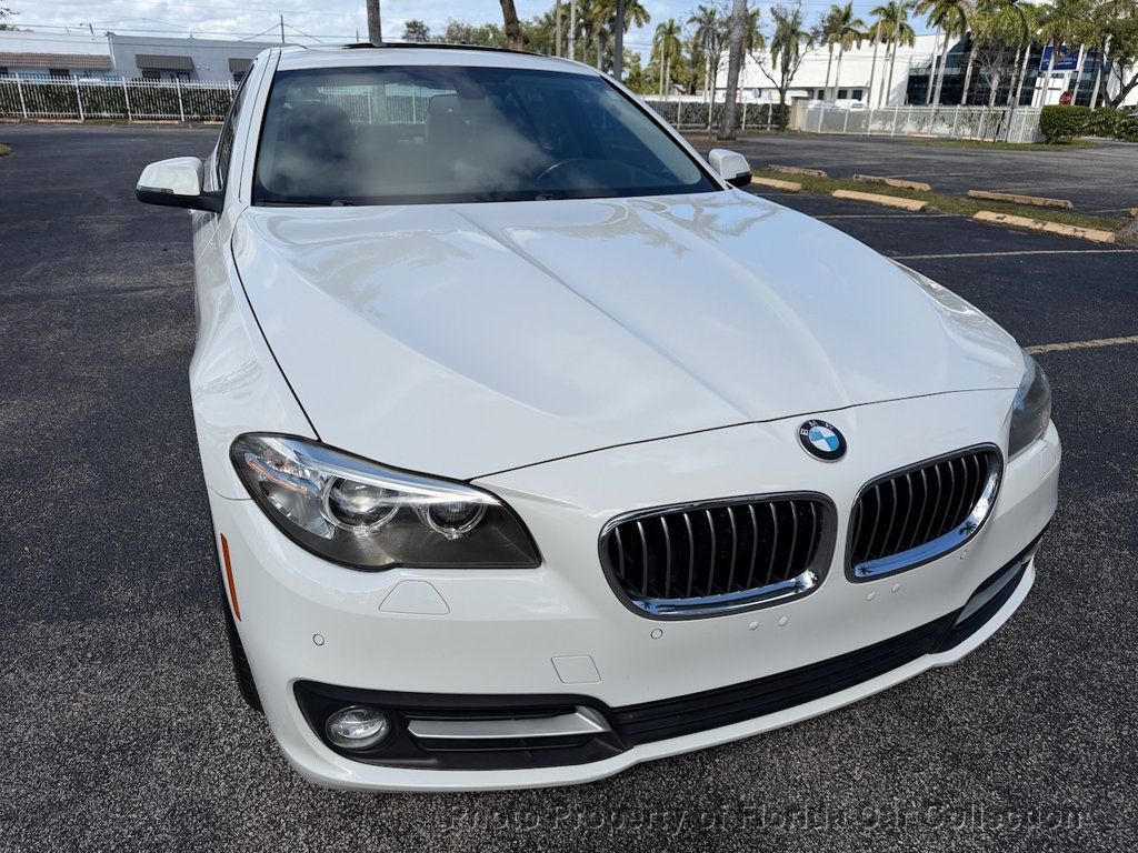 2016 BMW 5 Series 528i Premium Sedan - 22986402 - 14