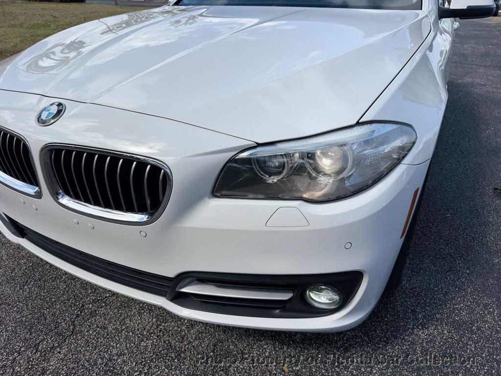 2016 BMW 5 Series 528i Premium Sedan - 22986402 - 19