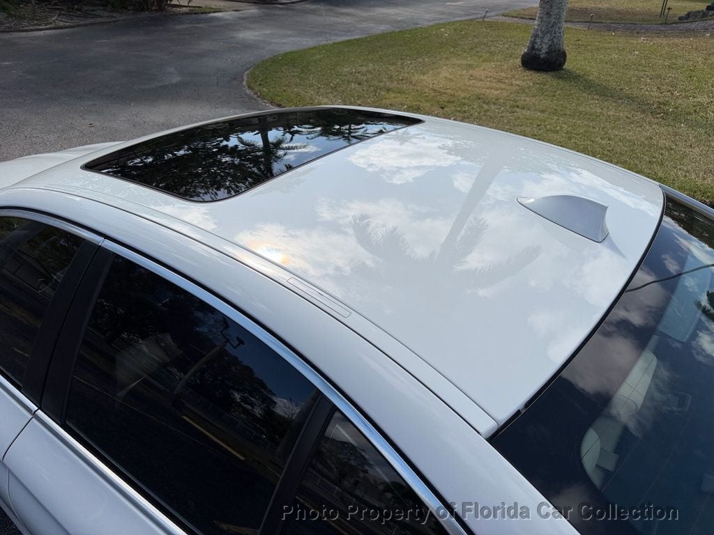 2016 BMW 5 Series 528i Premium Sedan - 22986402 - 25