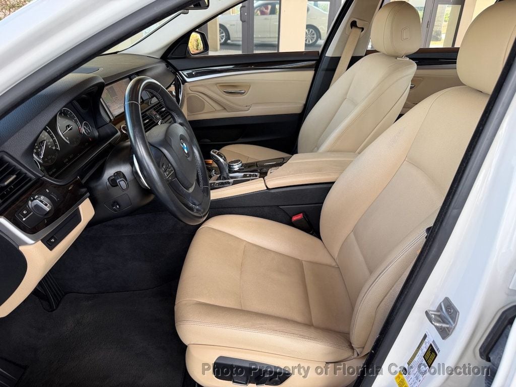 2016 BMW 5 Series 528i Premium Sedan - 22986402 - 29