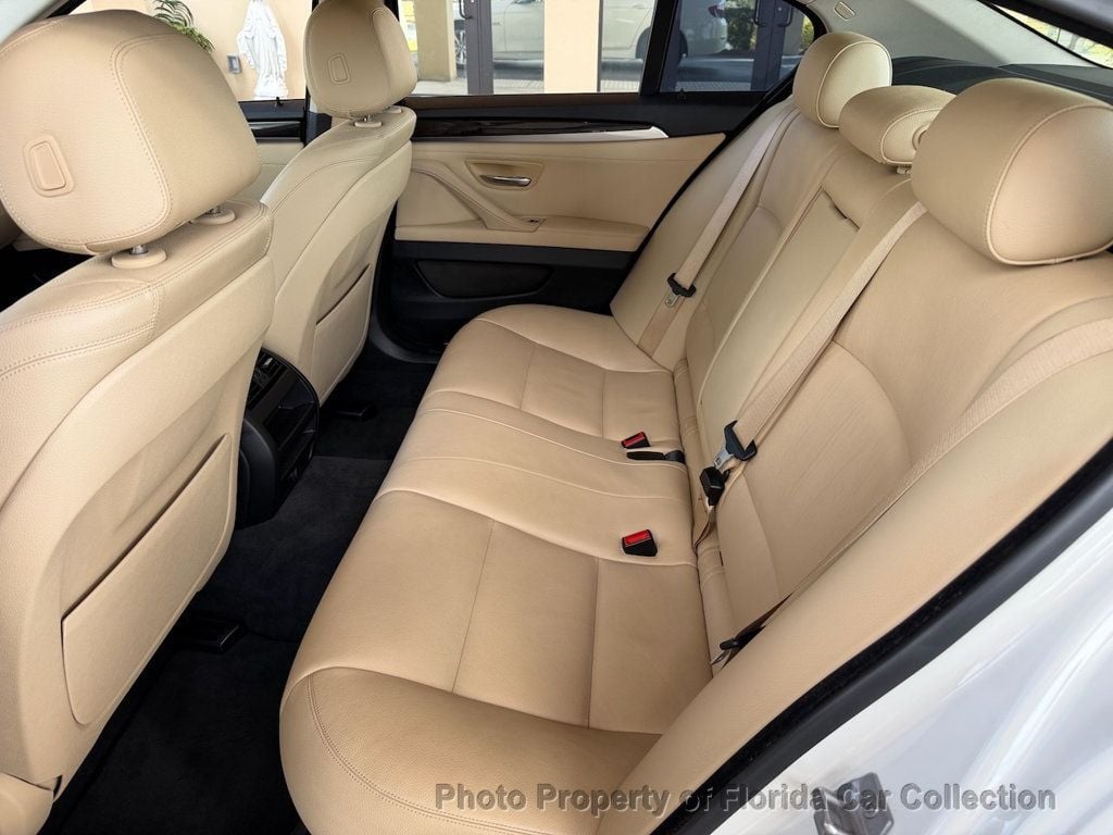 2016 BMW 5 Series 528i Premium Sedan - 22986402 - 30