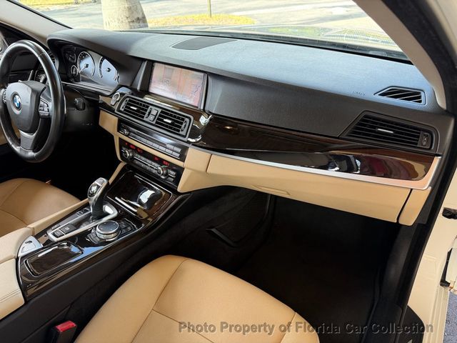 2016 BMW 5 Series 528i Premium Sedan - 22986402 - 34