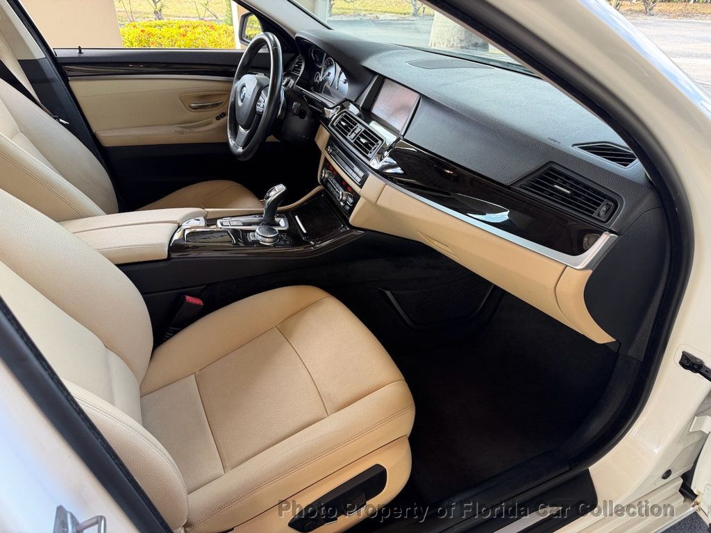 2016 BMW 5 Series 528i Premium Sedan - 22986402 - 35