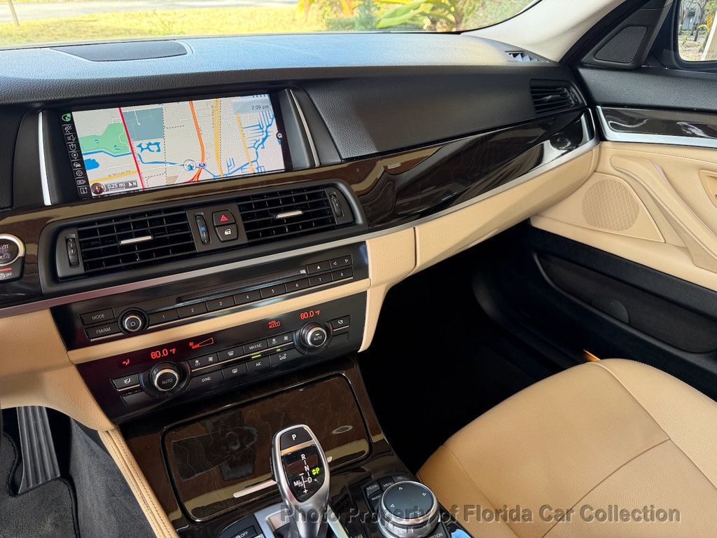 2016 BMW 5 Series 528i Premium Sedan - 22986402 - 41