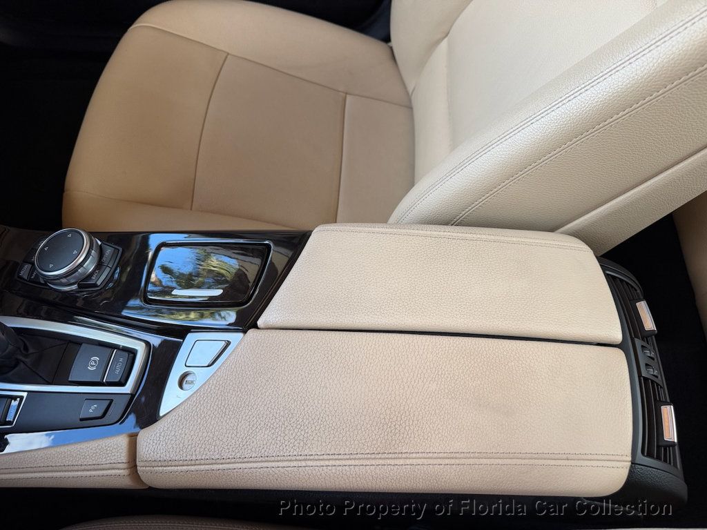 2016 BMW 5 Series 528i Premium Sedan - 22986402 - 50