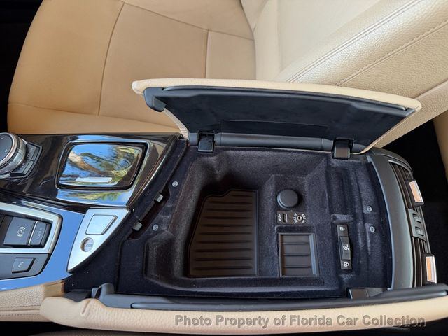 2016 BMW 5 Series 528i Premium Sedan - 22986402 - 51