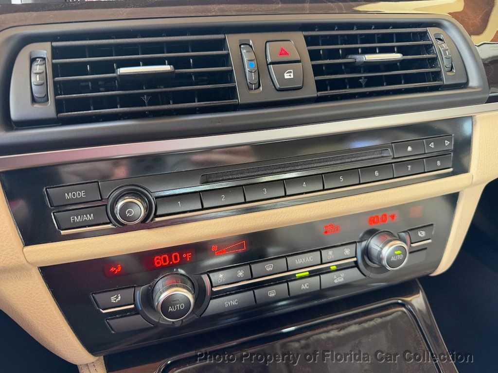 2016 BMW 5 Series 528i Premium Sedan - 22986402 - 52