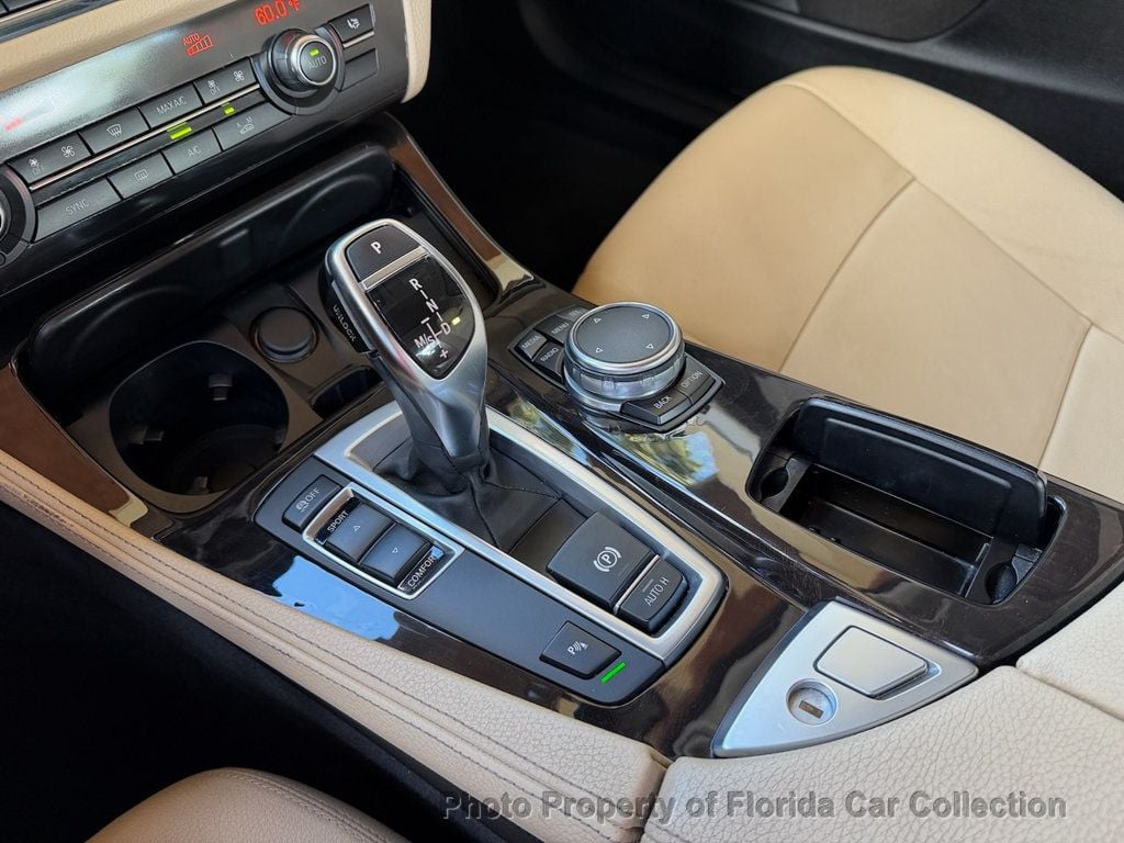 2016 BMW 5 Series 528i Premium Sedan - 22986402 - 56