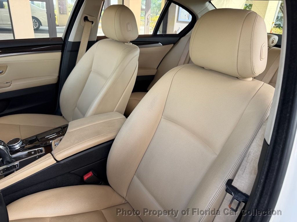 2016 BMW 5 Series 528i Premium Sedan - 22986402 - 7