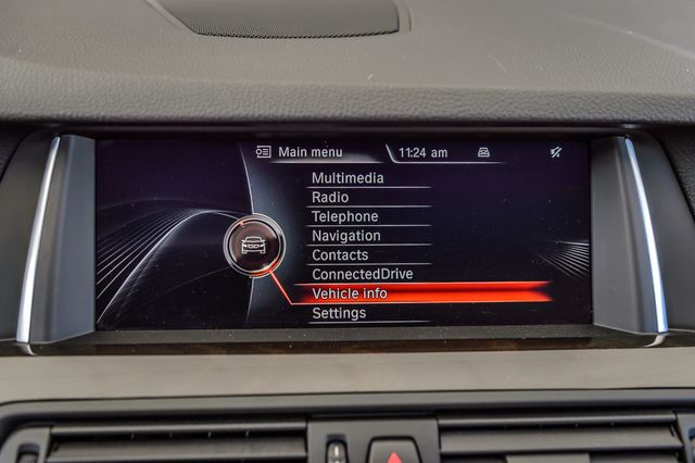 2016 BMW 5 Series 528i - WHITE ON BEIGE - NAV - BACKUP CAM - BLUETOOTH - 22984374 - 18