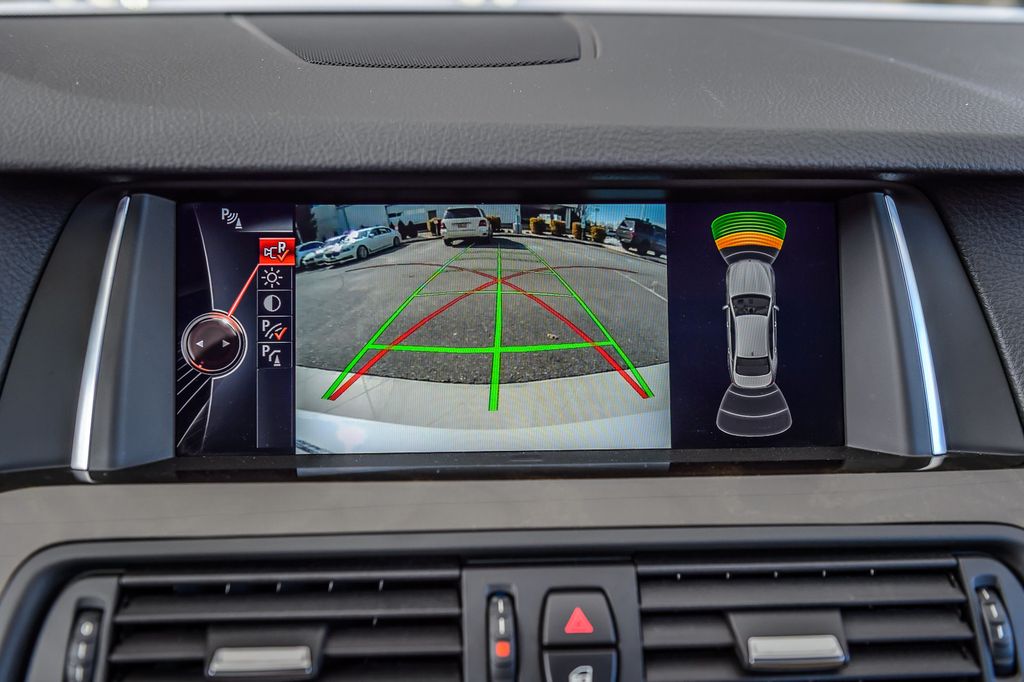 2016 BMW 5 Series 528i - WHITE ON BEIGE - NAV - BACKUP CAM - BLUETOOTH - 22984374 - 23