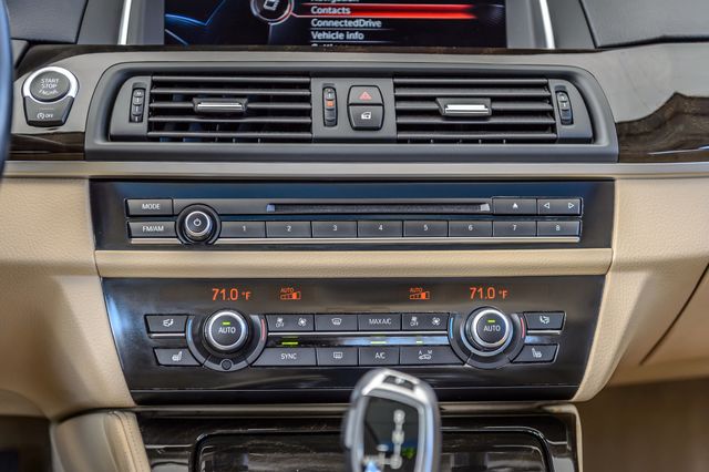 2016 BMW 5 Series 528i - WHITE ON BEIGE - NAV - BACKUP CAM - BLUETOOTH - 22984374 - 30