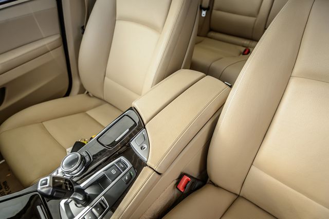 2016 BMW 5 Series 528i - WHITE ON BEIGE - NAV - BACKUP CAM - BLUETOOTH - 22984374 - 33