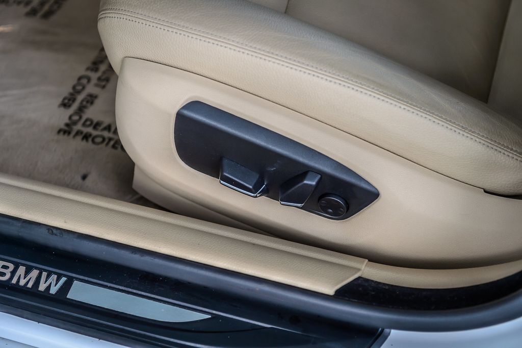 2016 BMW 5 Series 528i - WHITE ON BEIGE - NAV - BACKUP CAM - BLUETOOTH - 22984374 - 40