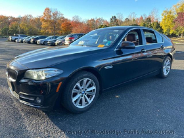 2016 BMW 5 Series 528i xDrive - 22944798 - 0