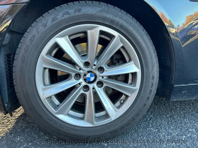 2016 BMW 5 Series 528i xDrive - 22944798 - 13