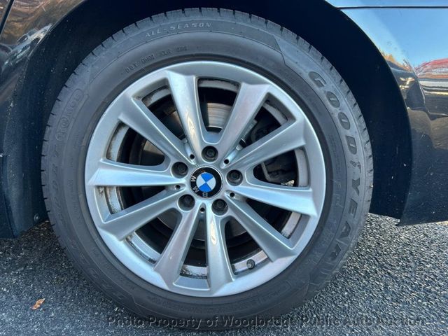 2016 BMW 5 Series 528i xDrive - 22944798 - 16