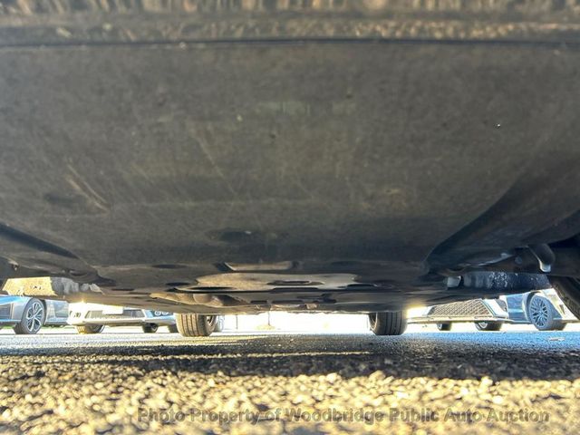 2016 BMW 5 Series 528i xDrive - 22944798 - 17